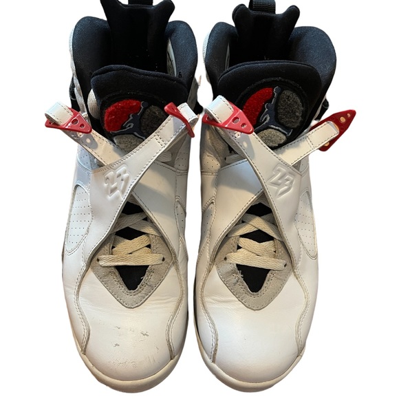 Nike Air Jordan 8 Retro’s “Bugs Bunny” 2013 Size 8.5 M - Picture 4 of 5
